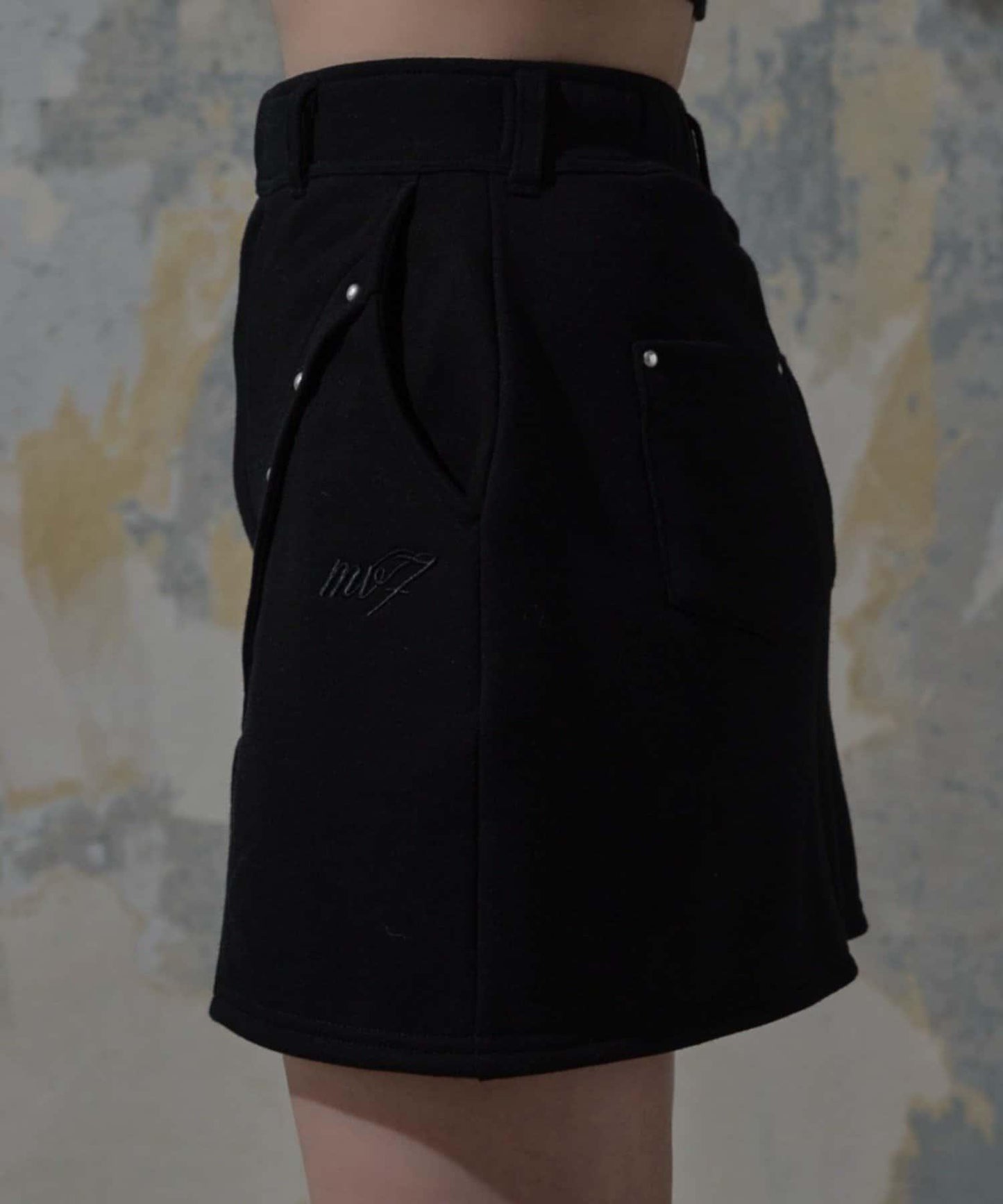 【Mavie..7】鉚釘裝飾迷你半身裙