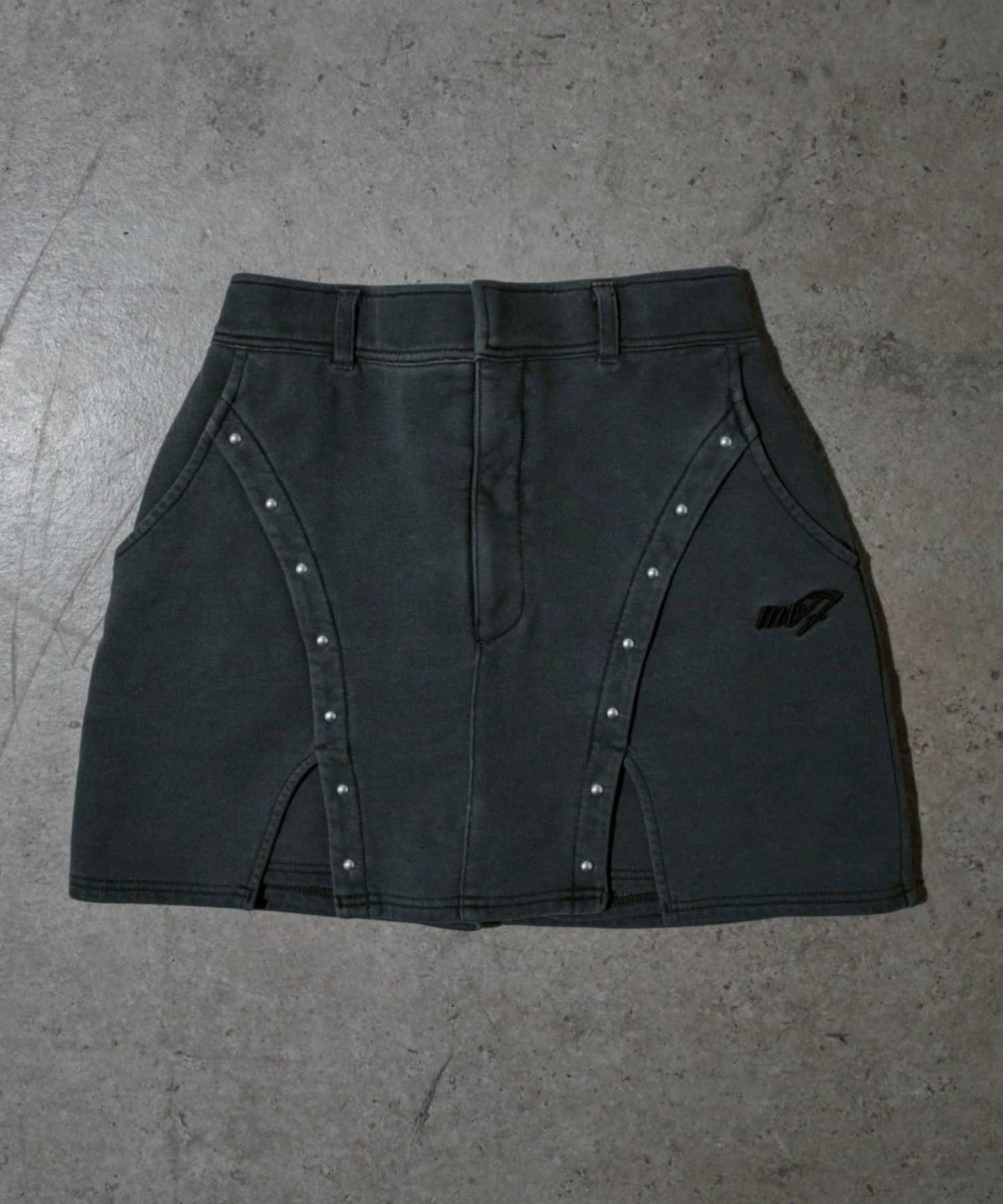 【Mavie..7】鉚釘裝飾迷你半身裙