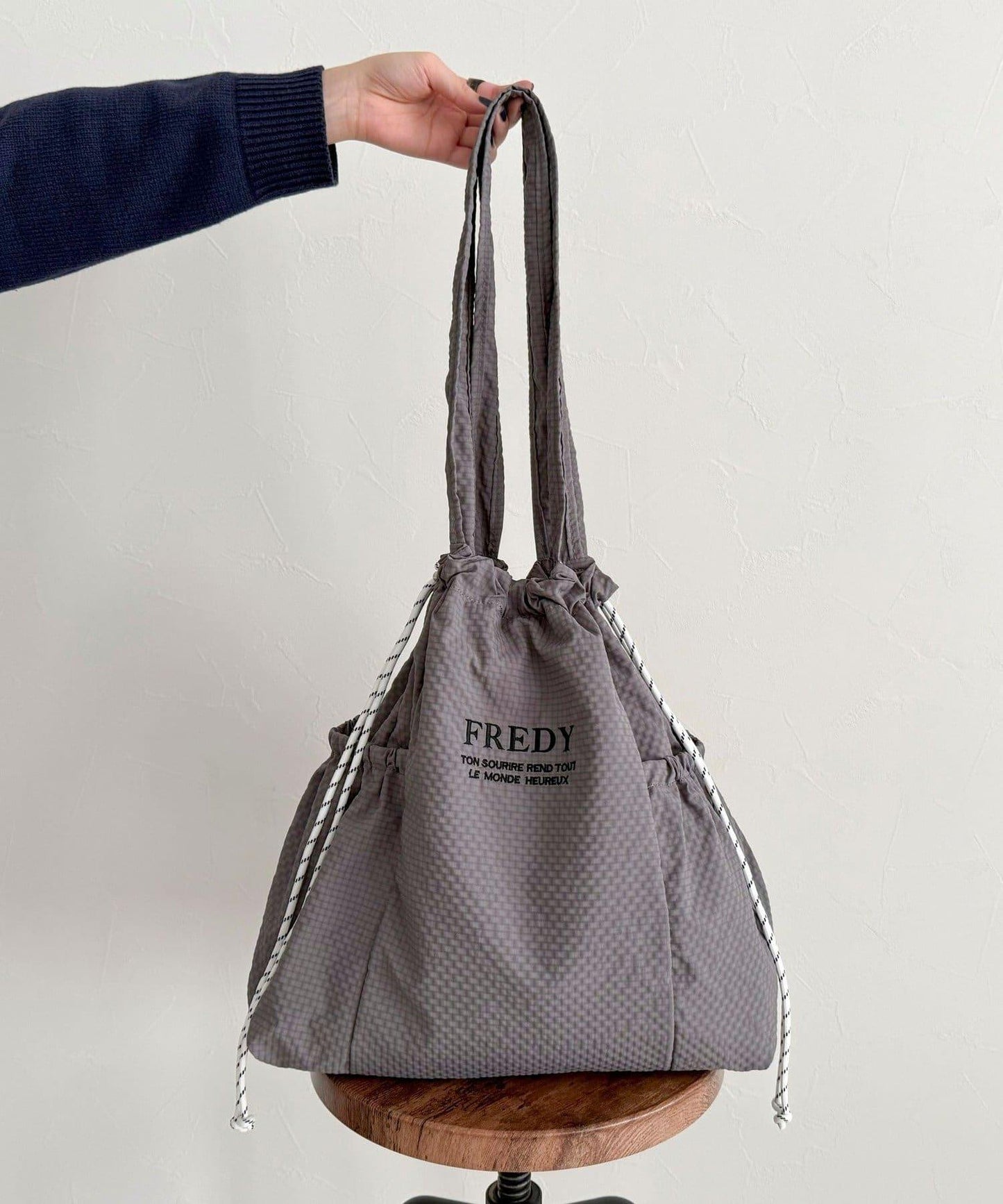 防潑水足球側袋托特包