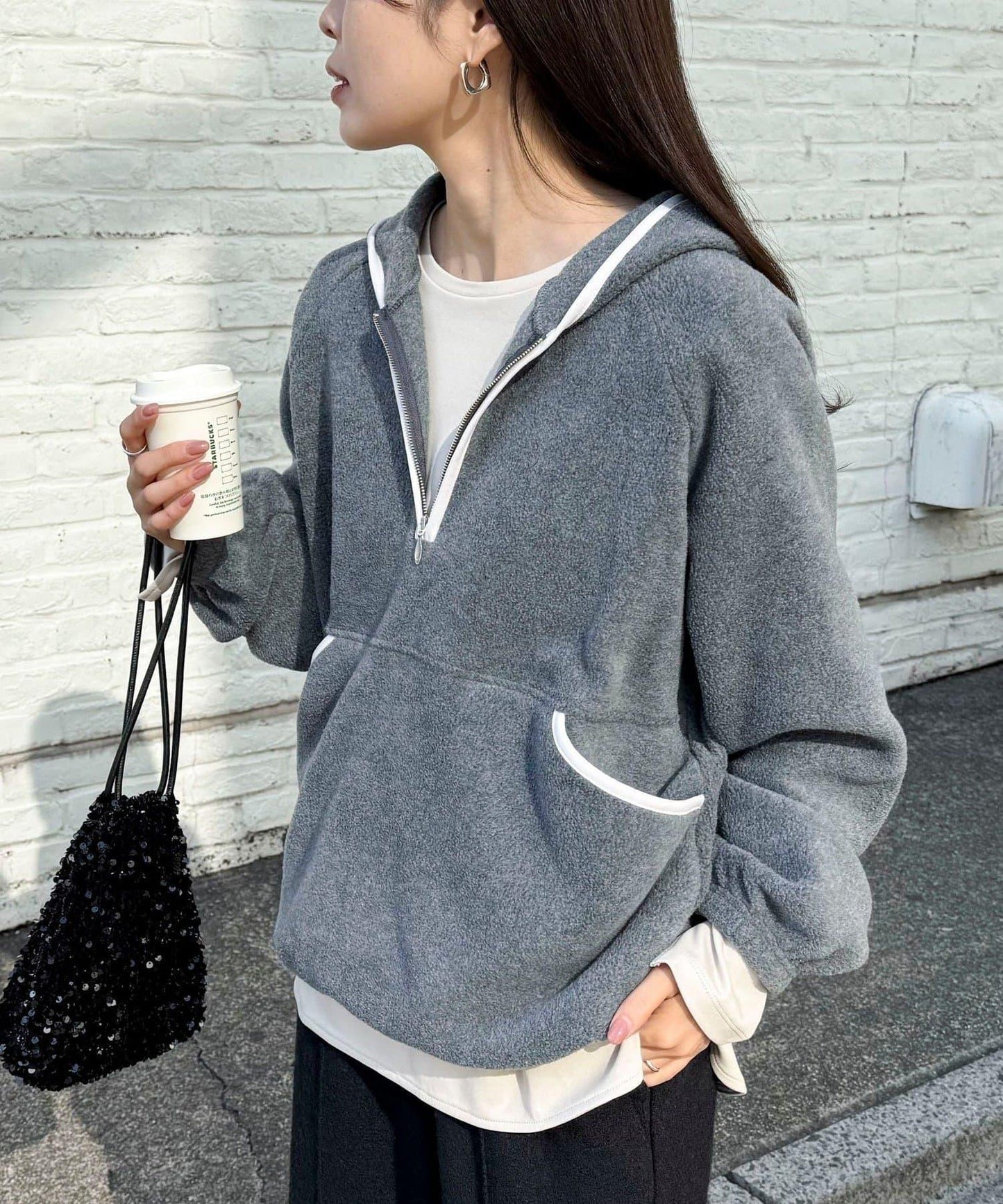 順滑圓弧下襬長袖T恤