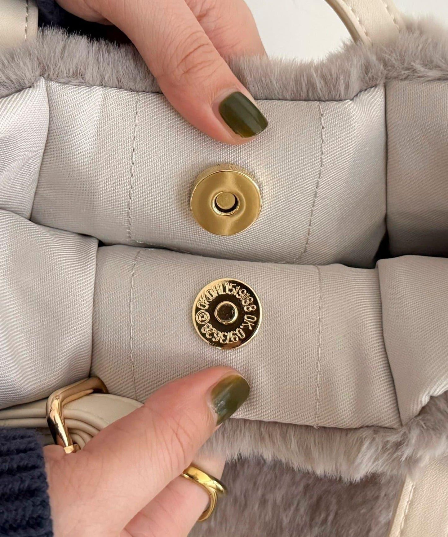 帶流蘇環保仿皮草兩用托特包