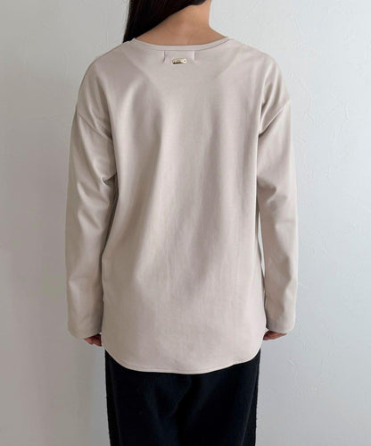 順滑圓弧下襬長袖T恤