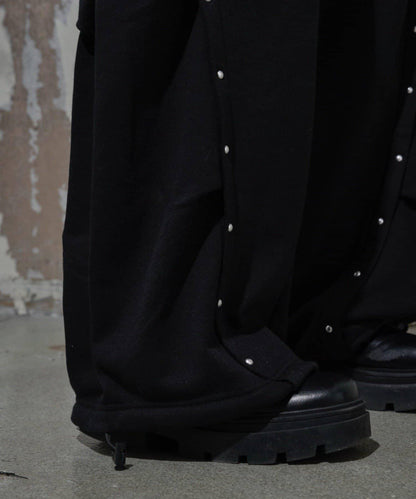 【Mavie..7】【3尺碼可選】鉚釘裝飾弧形衛褲