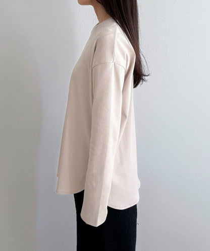 順滑圓弧下襬長袖T恤