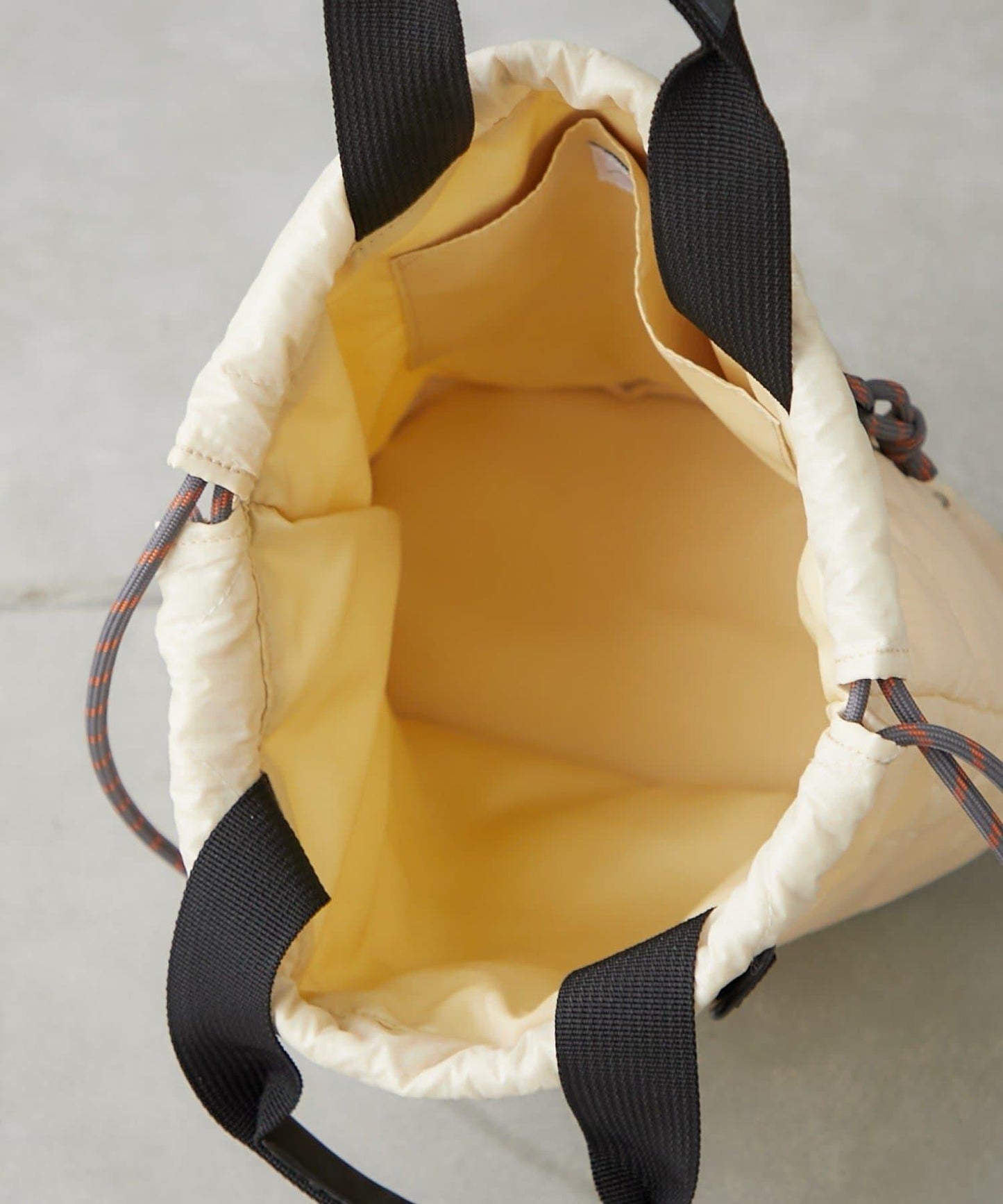 尼龍絎縫2WAY束口包 附迷你收納包