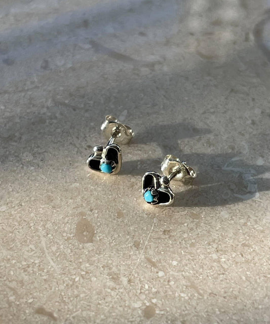 《スターリングシルバー使用》迷你愛心耳釘