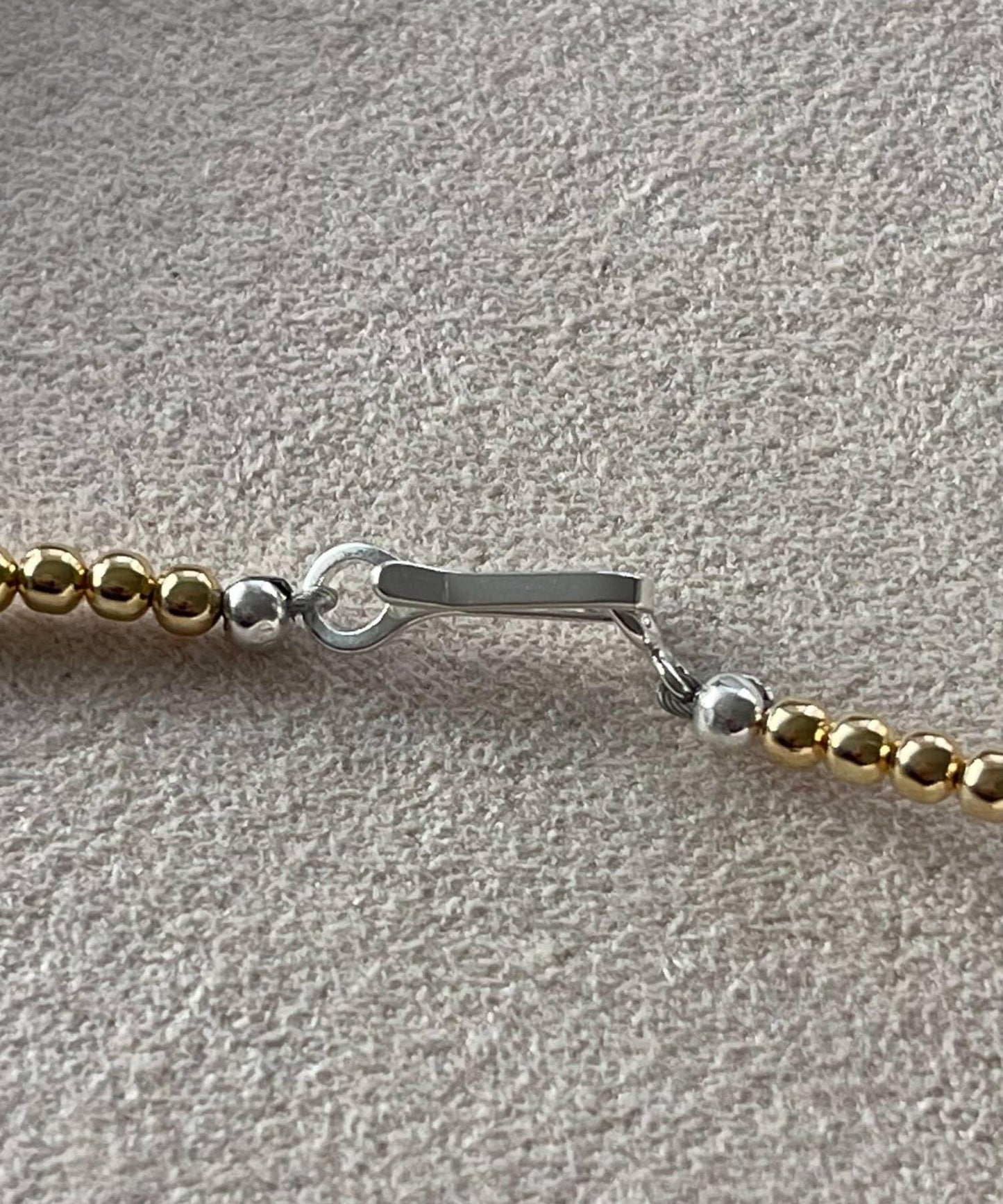 《スターリングシルバー/ゴールドメッキ使用》納瓦霍珍珠3×40項鍊