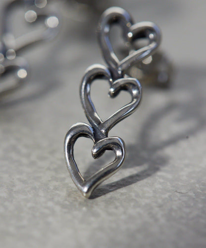 《スターリングシルバー使用》三心形耳釘