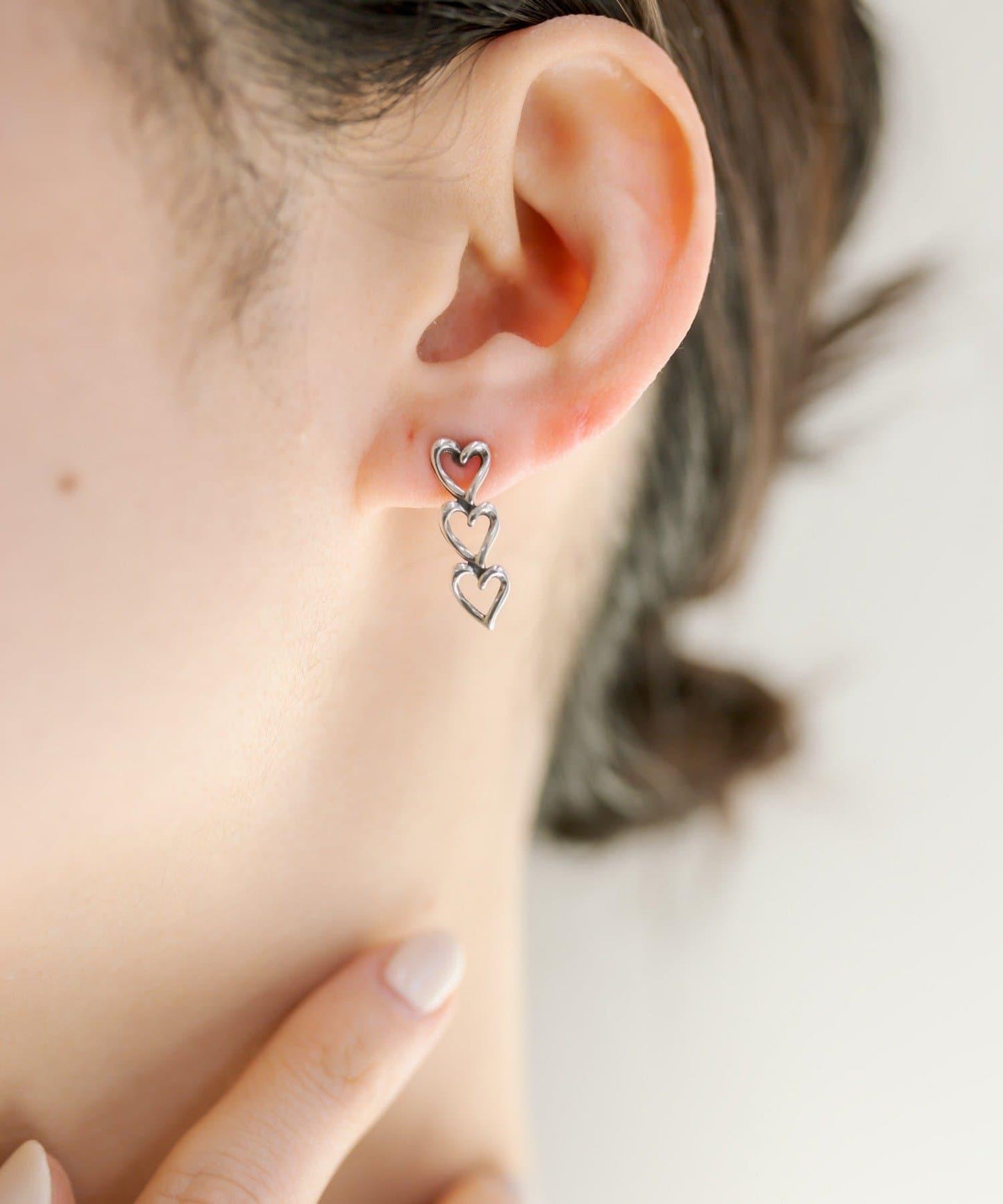 《スターリングシルバー使用》三心形耳釘