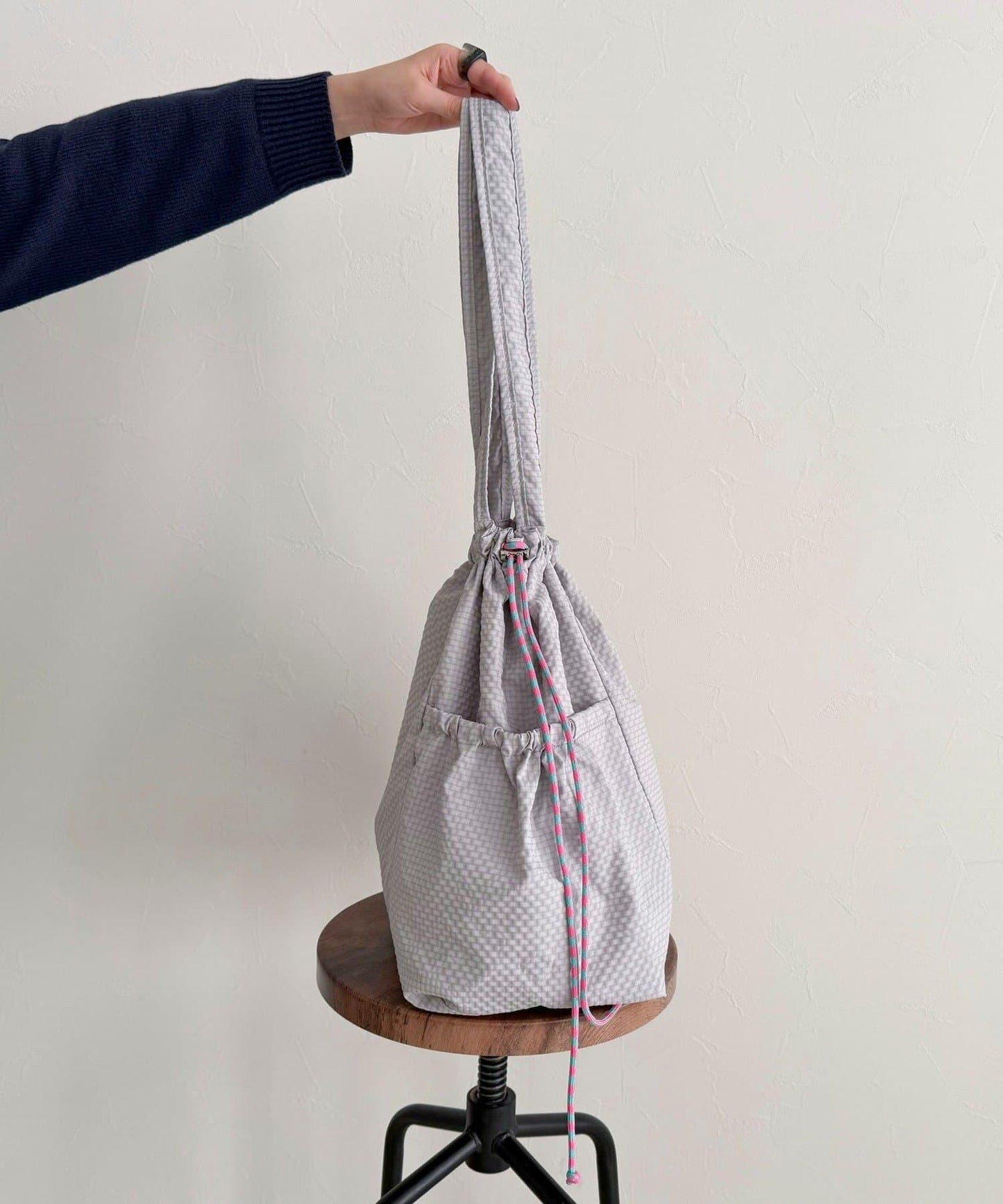 防潑水足球側袋托特包