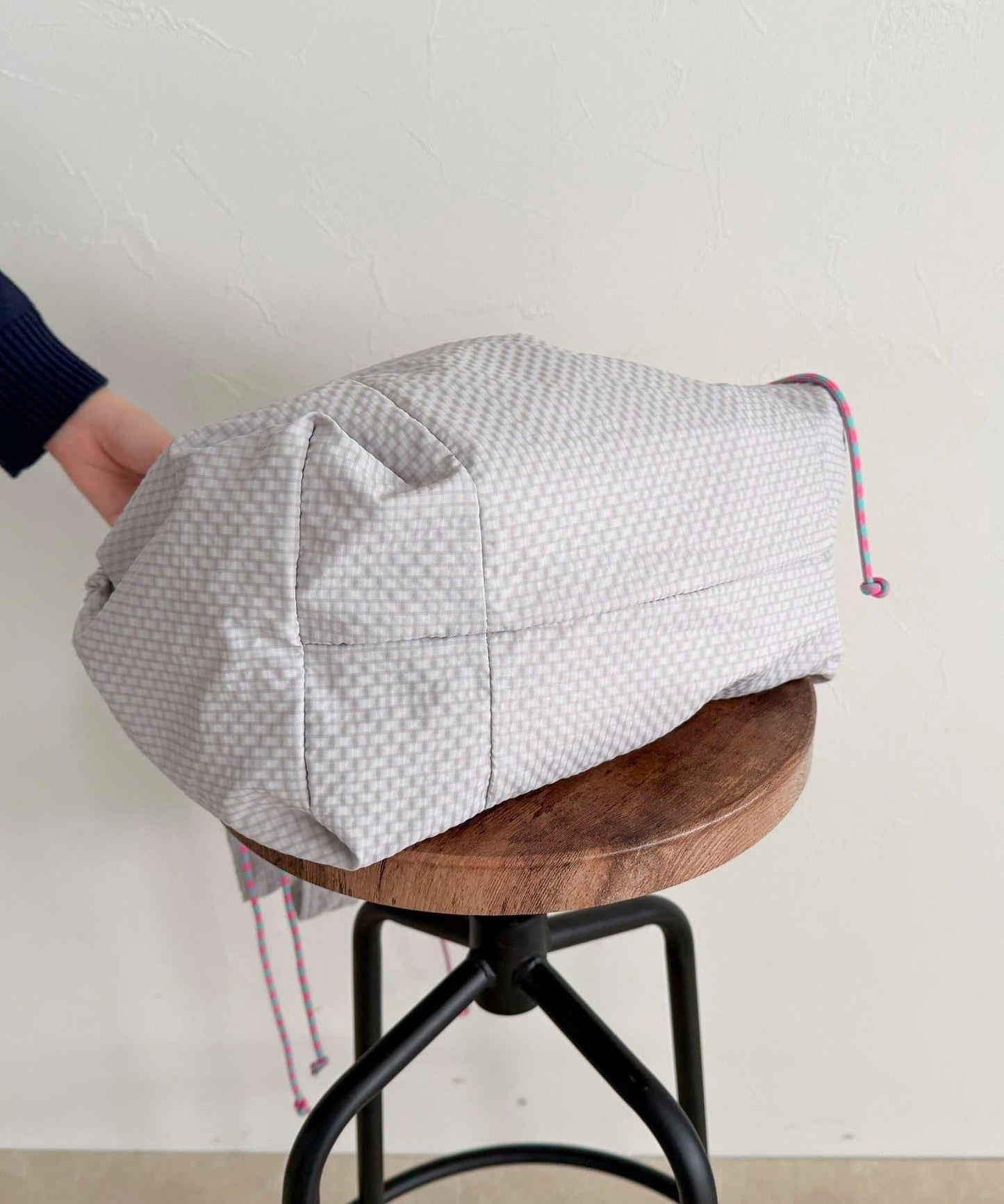 防潑水足球側袋托特包