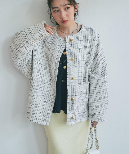 金色紐扣粗花呢夾克