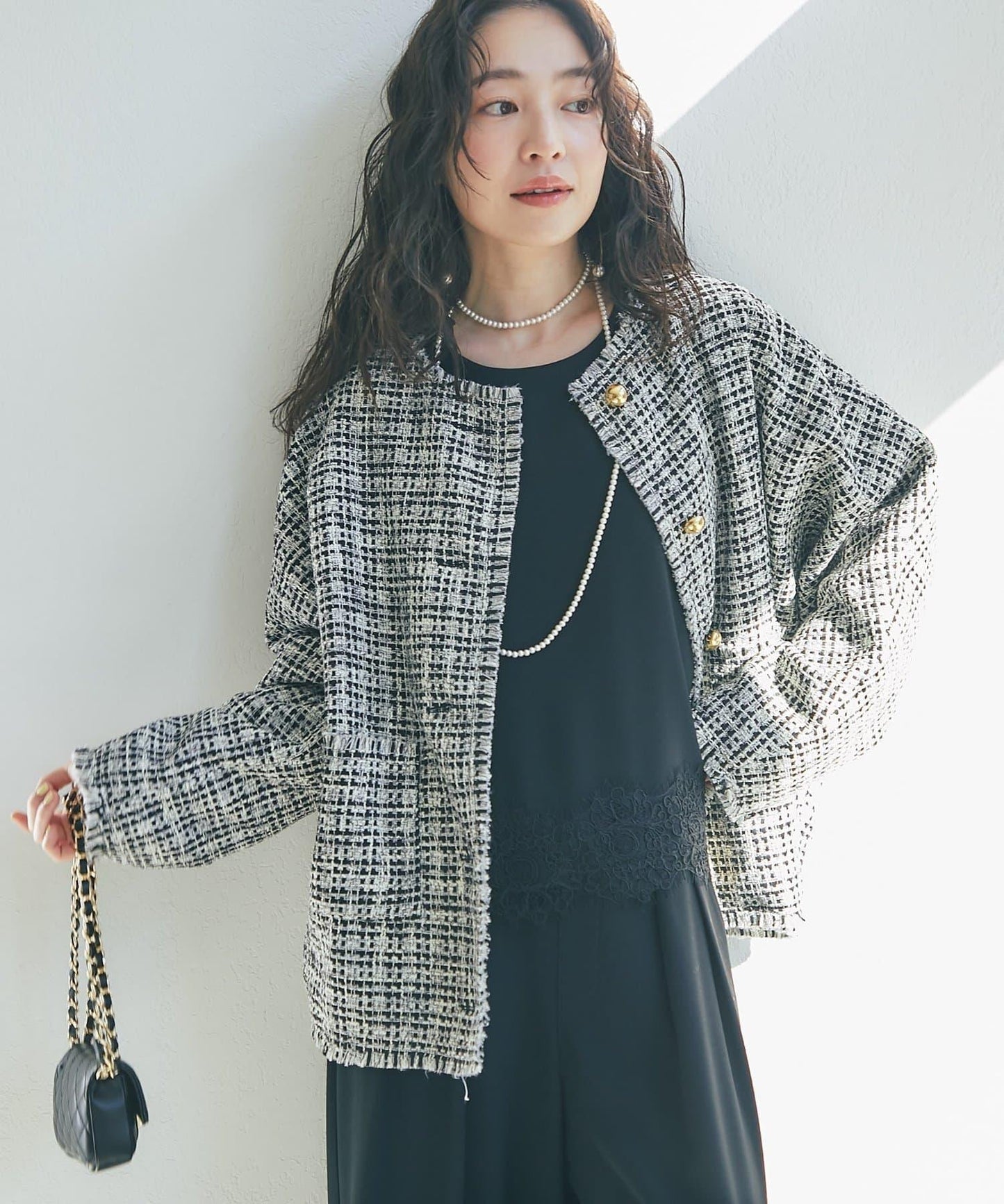 金色紐扣粗花呢夾克