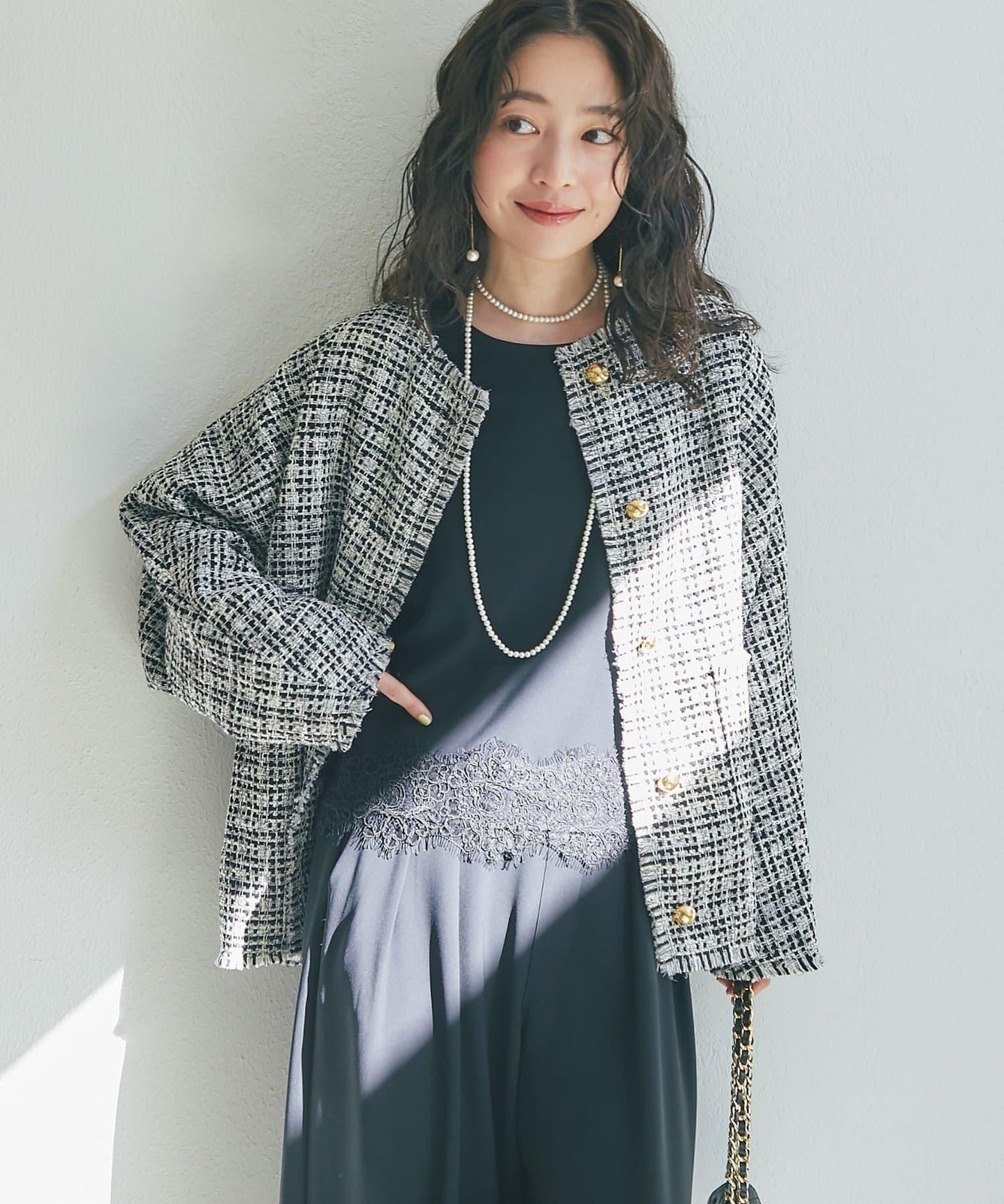 金色紐扣粗花呢夾克