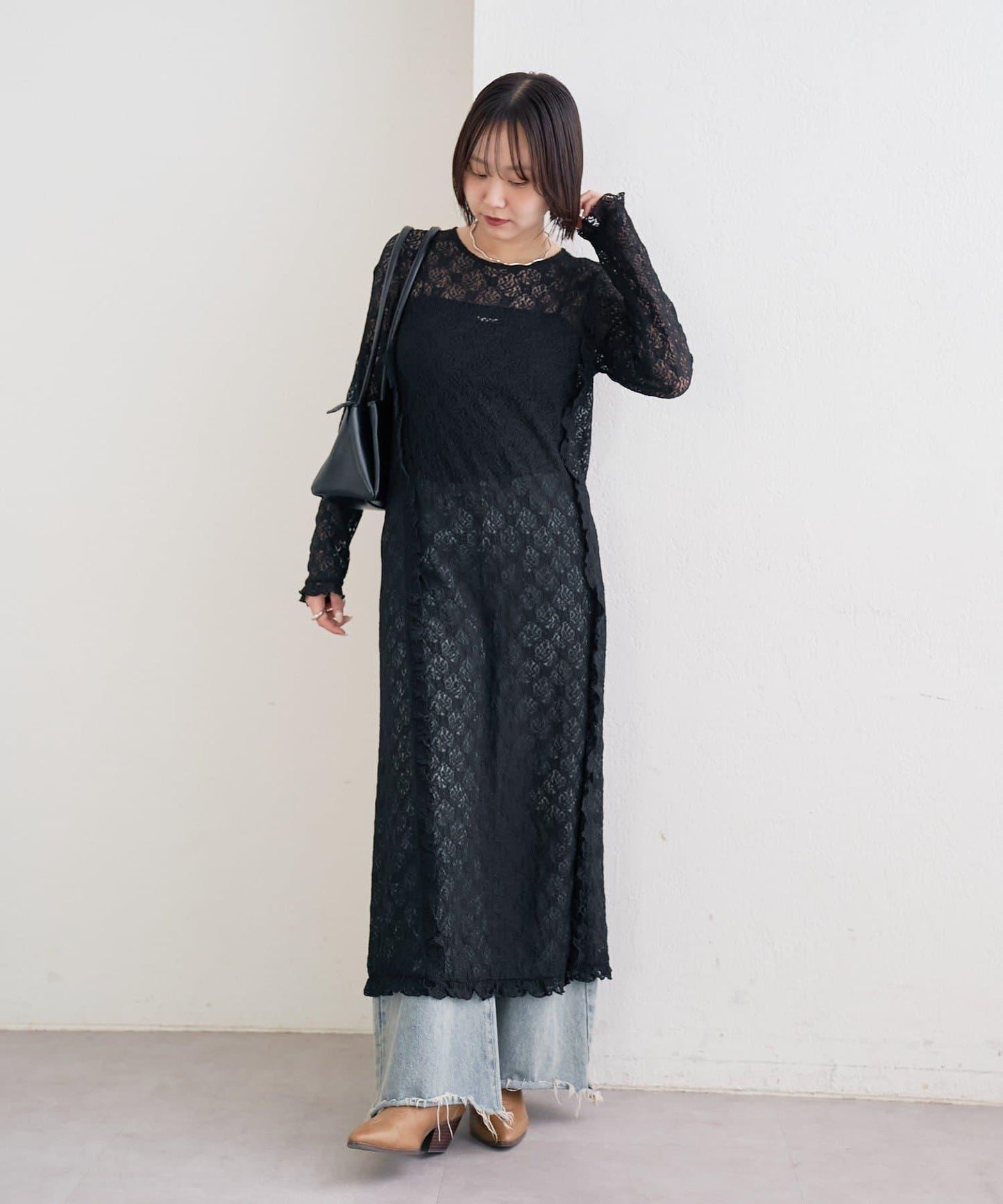 拼接蕾絲連衣裙