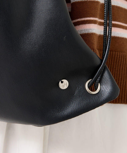 帶托盤抽繩揹包