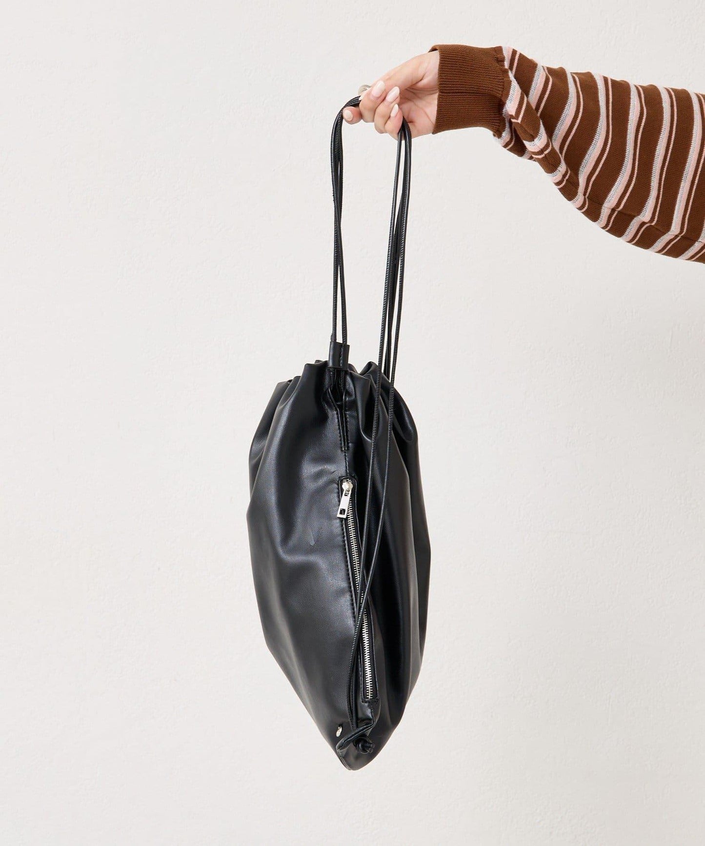 帶托盤抽繩揹包