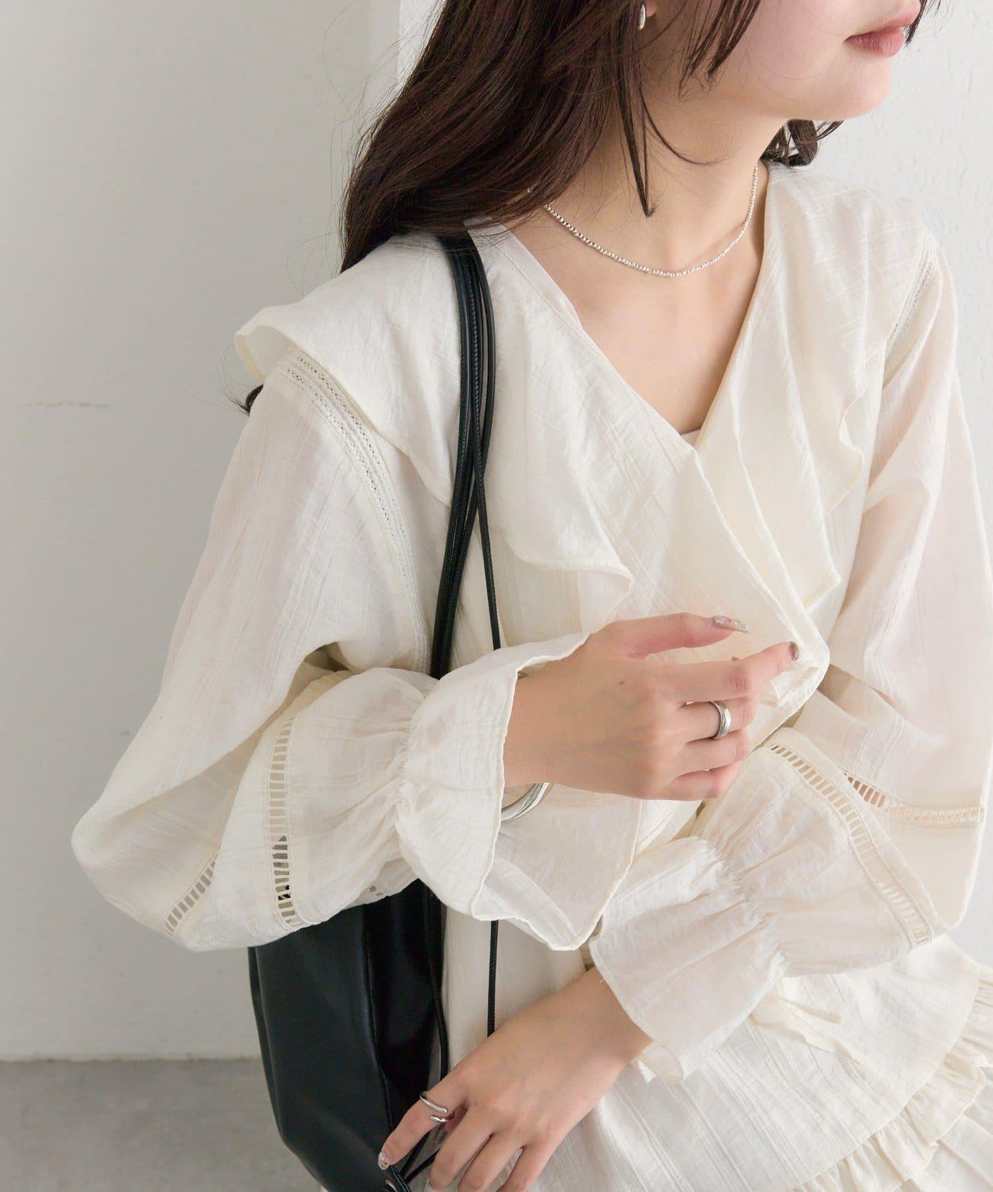 荷葉邊層疊迷你連衣裙