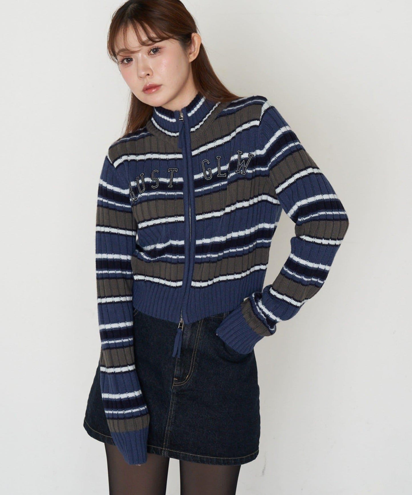 Logo高領拉鍊針織衫