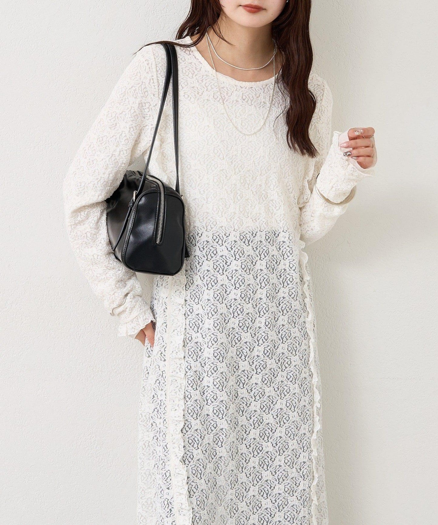 拼接蕾絲連衣裙