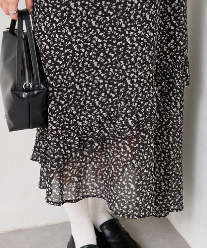 花邊下襬吊帶連衣裙