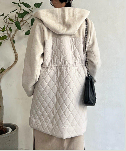 異材質拼接絎縫大衣