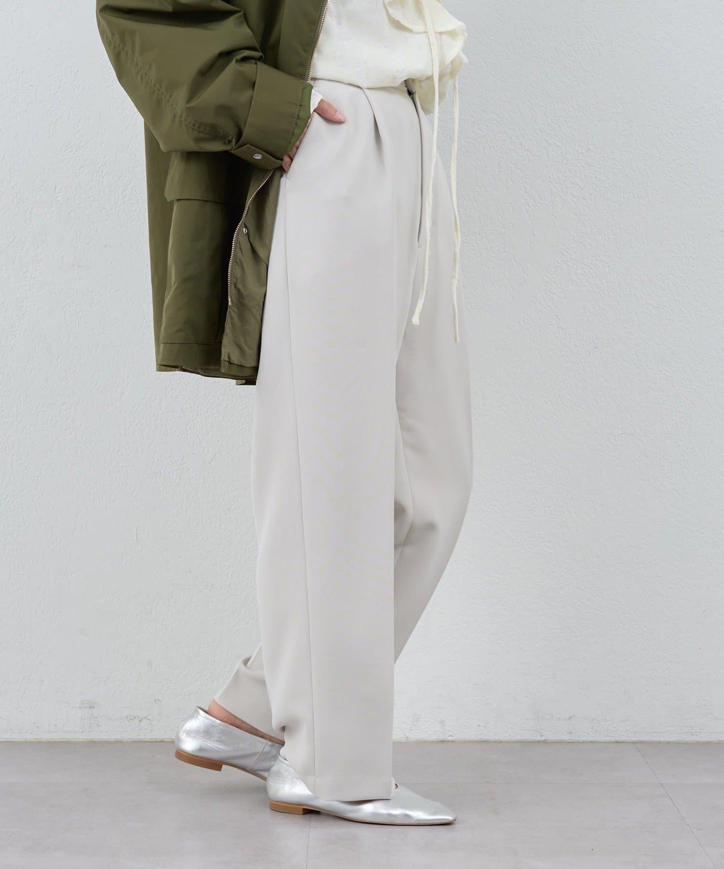 【26SS】中線壓褶長褲