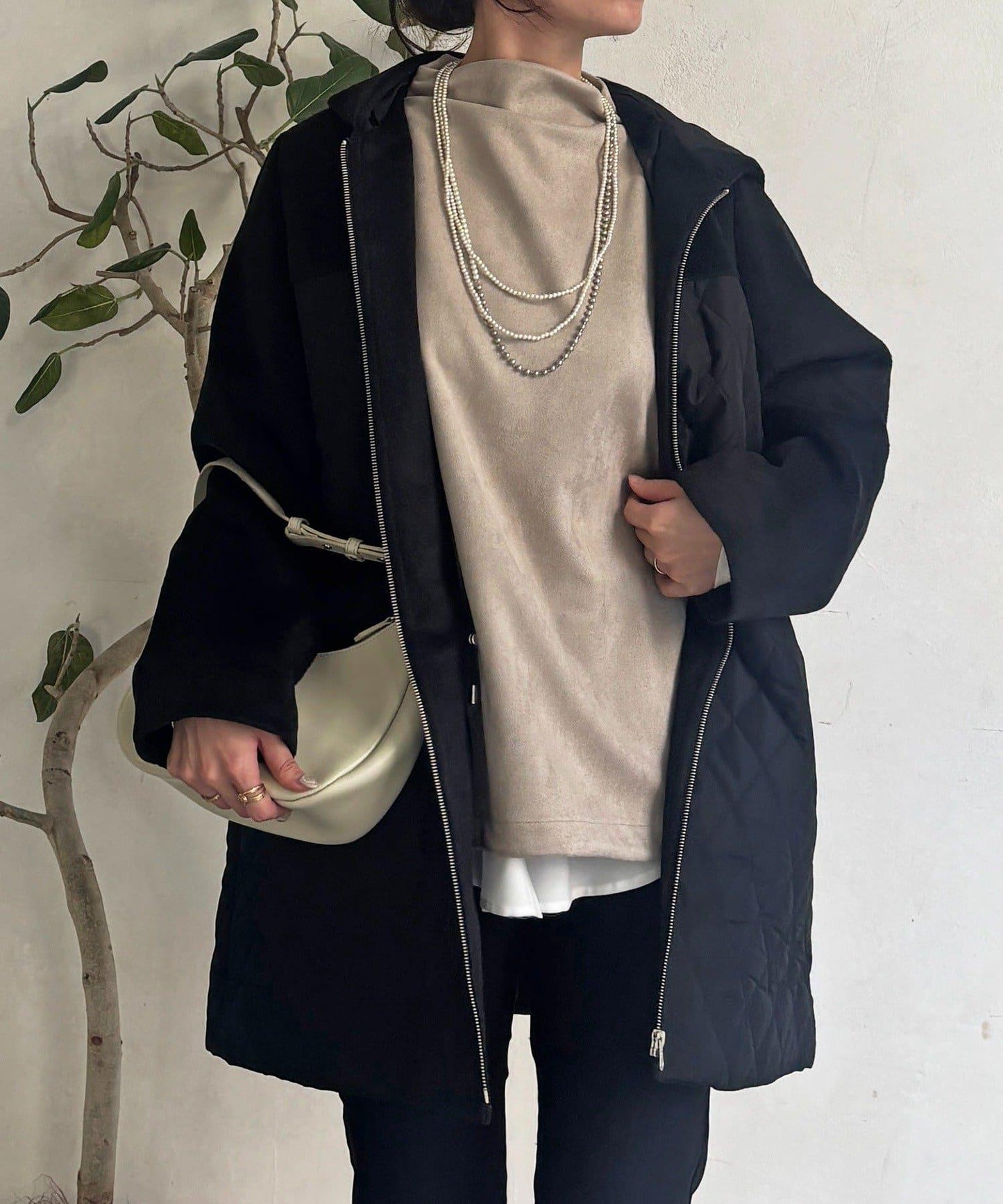 異材質拼接絎縫大衣