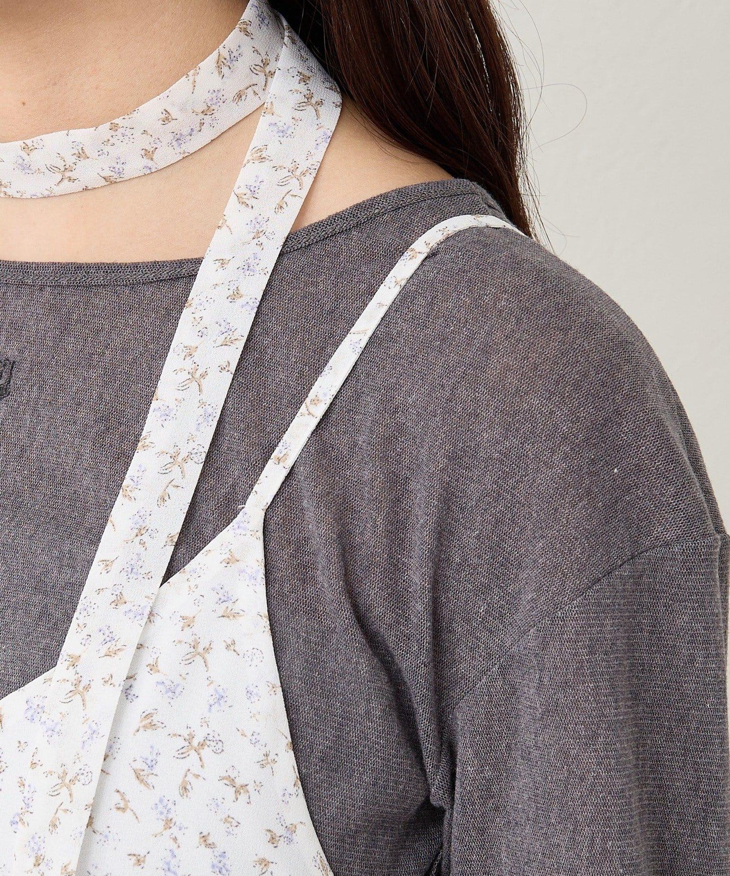 花邊下襬吊帶連衣裙