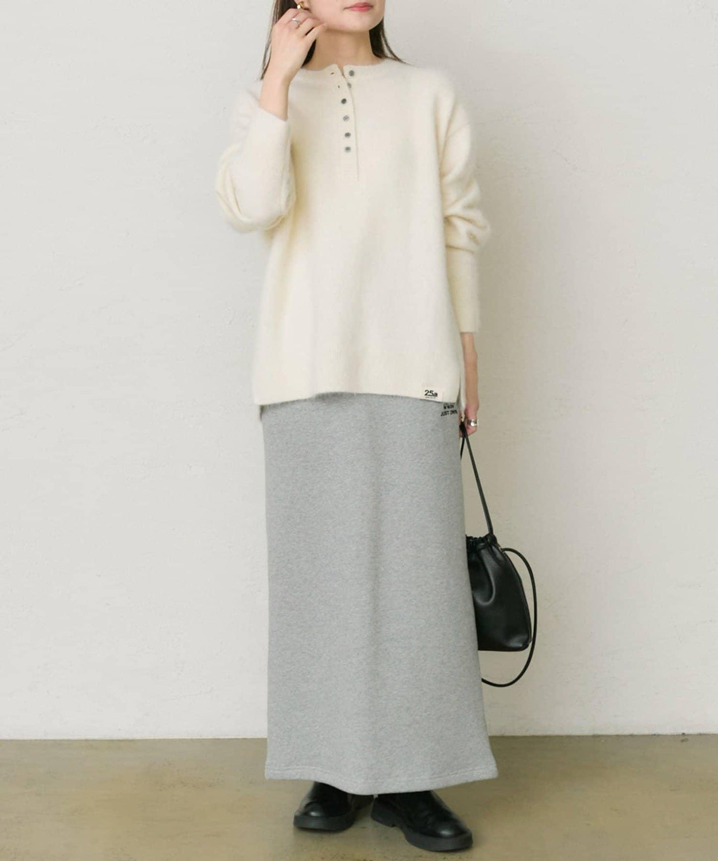 【25th】狐狸毛混紡亨利領針織衫