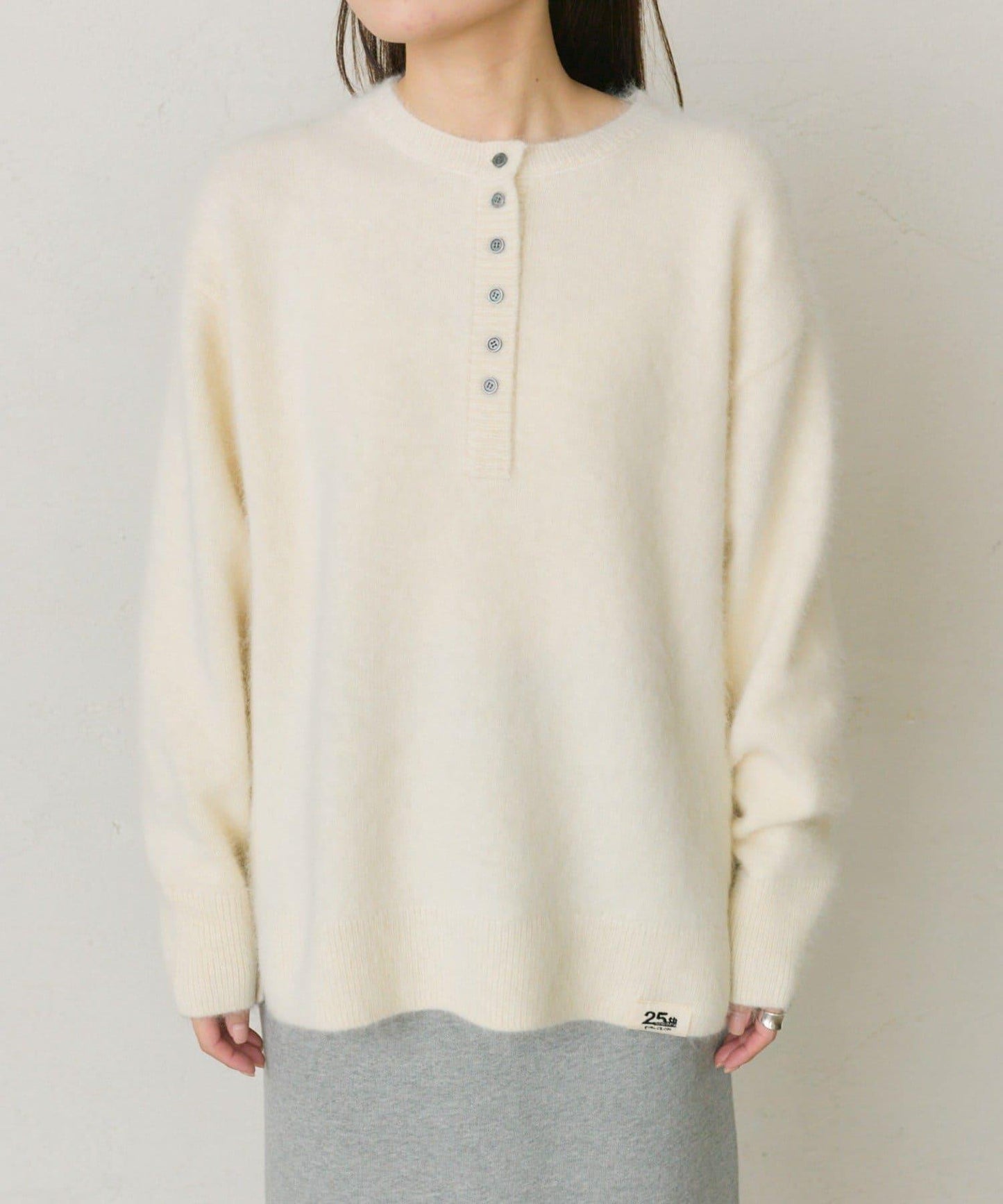 【25th】狐狸毛混紡亨利領針織衫