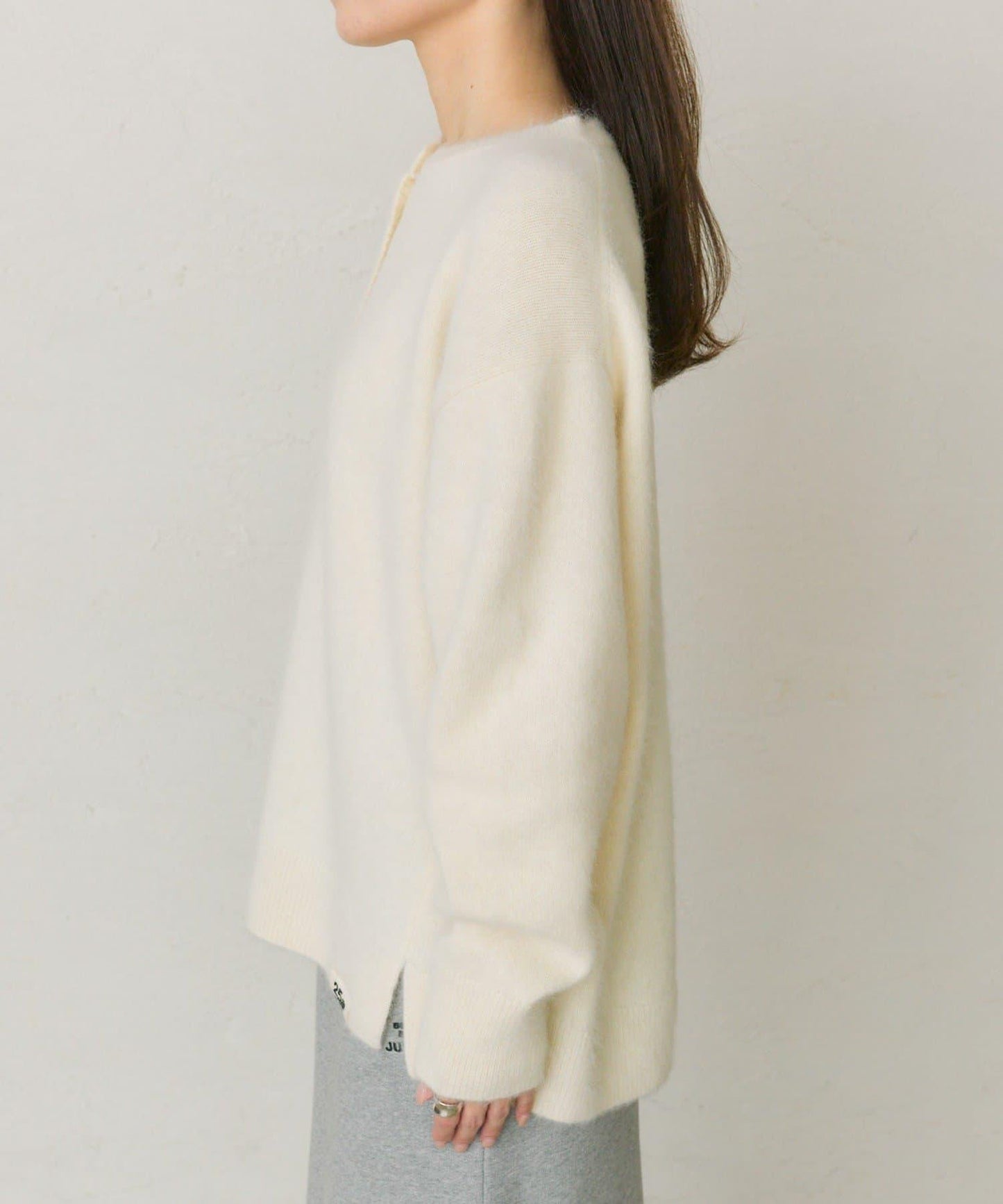 【25th】狐狸毛混紡亨利領針織衫