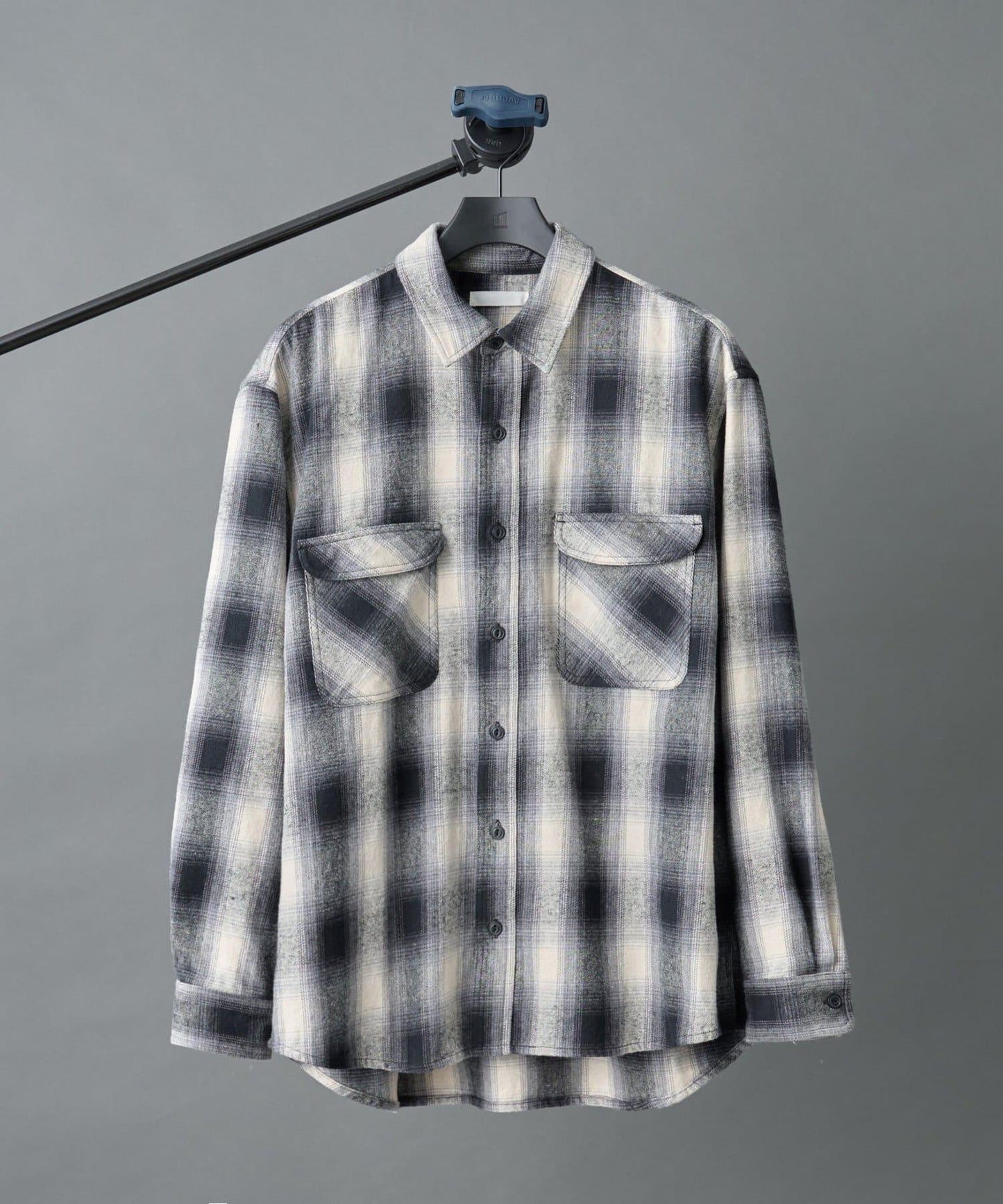 重磅雙口袋格子襯衫