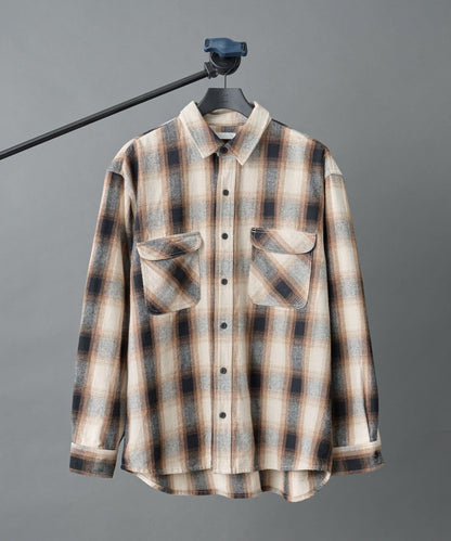 重磅雙口袋格子襯衫