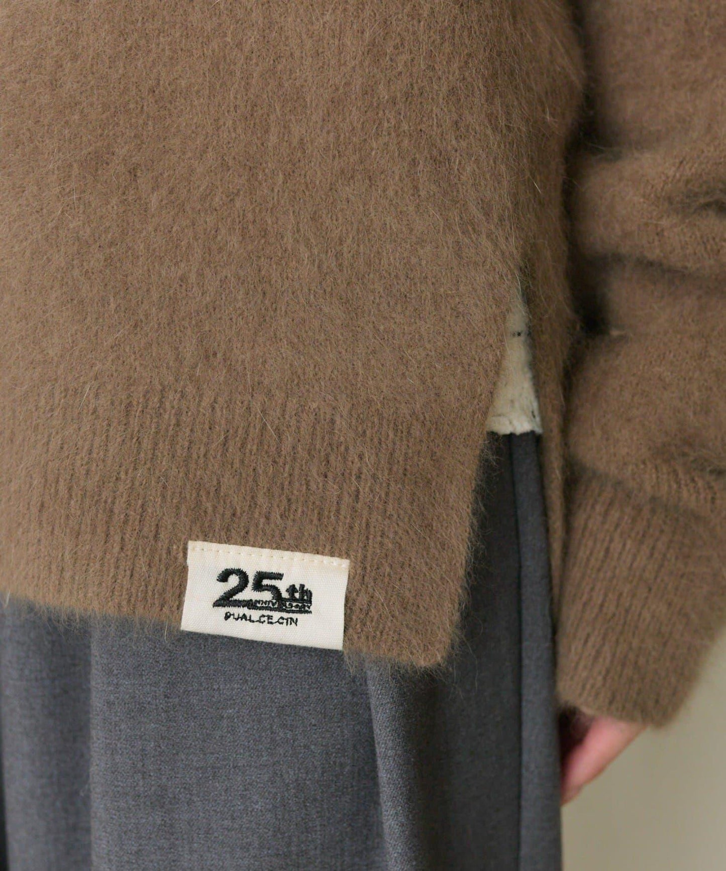 【25th】FOX羊毛V領針織開衫