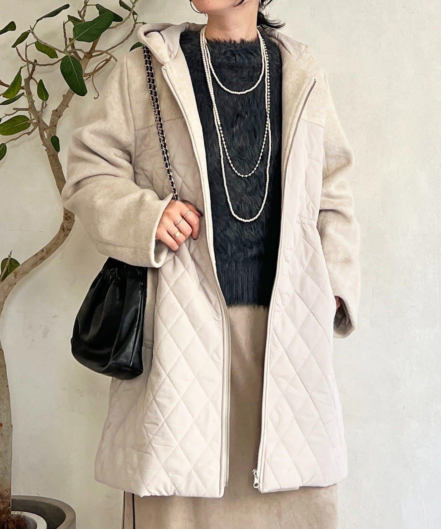 異材質拼接絎縫大衣