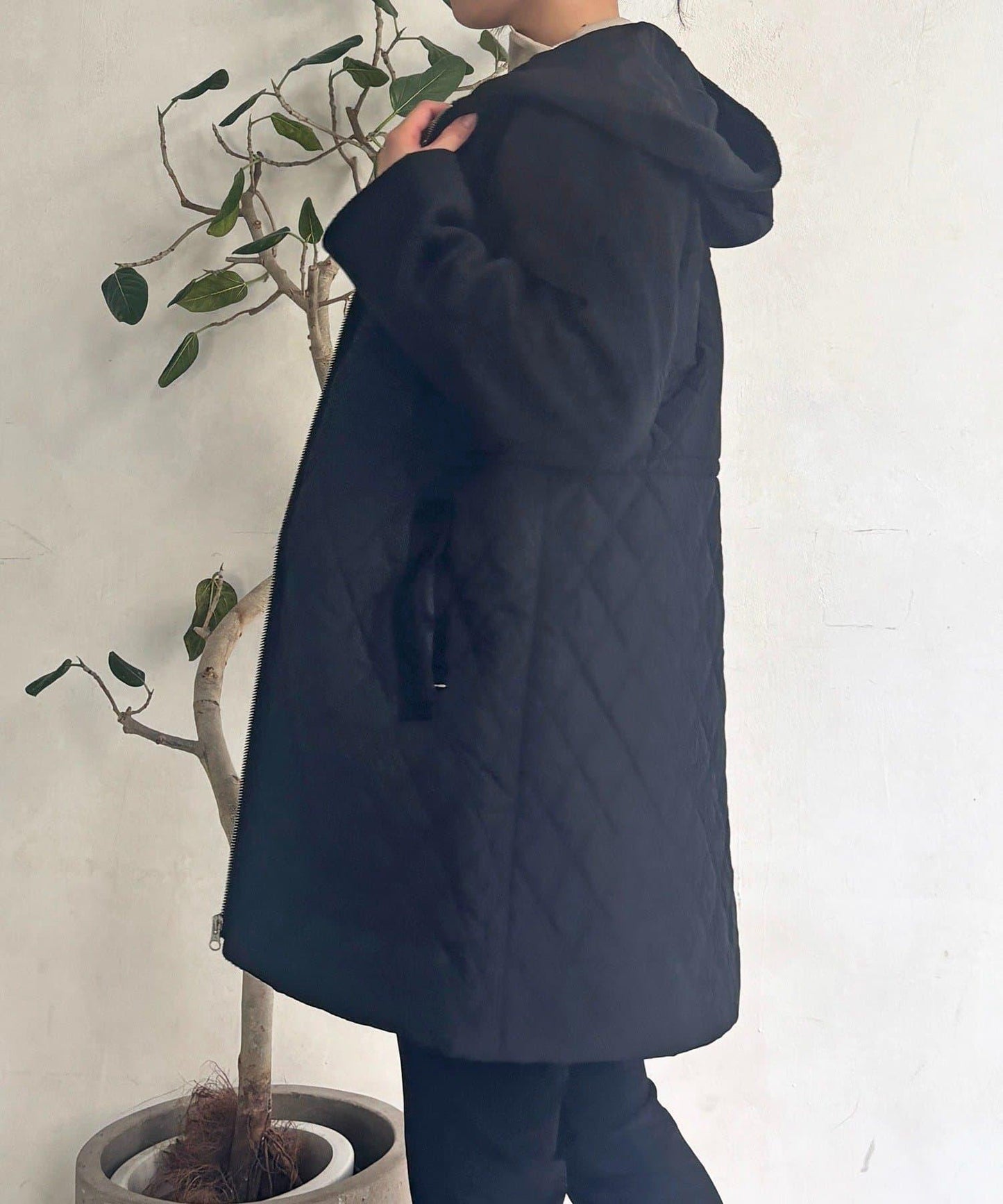 異材質拼接絎縫大衣