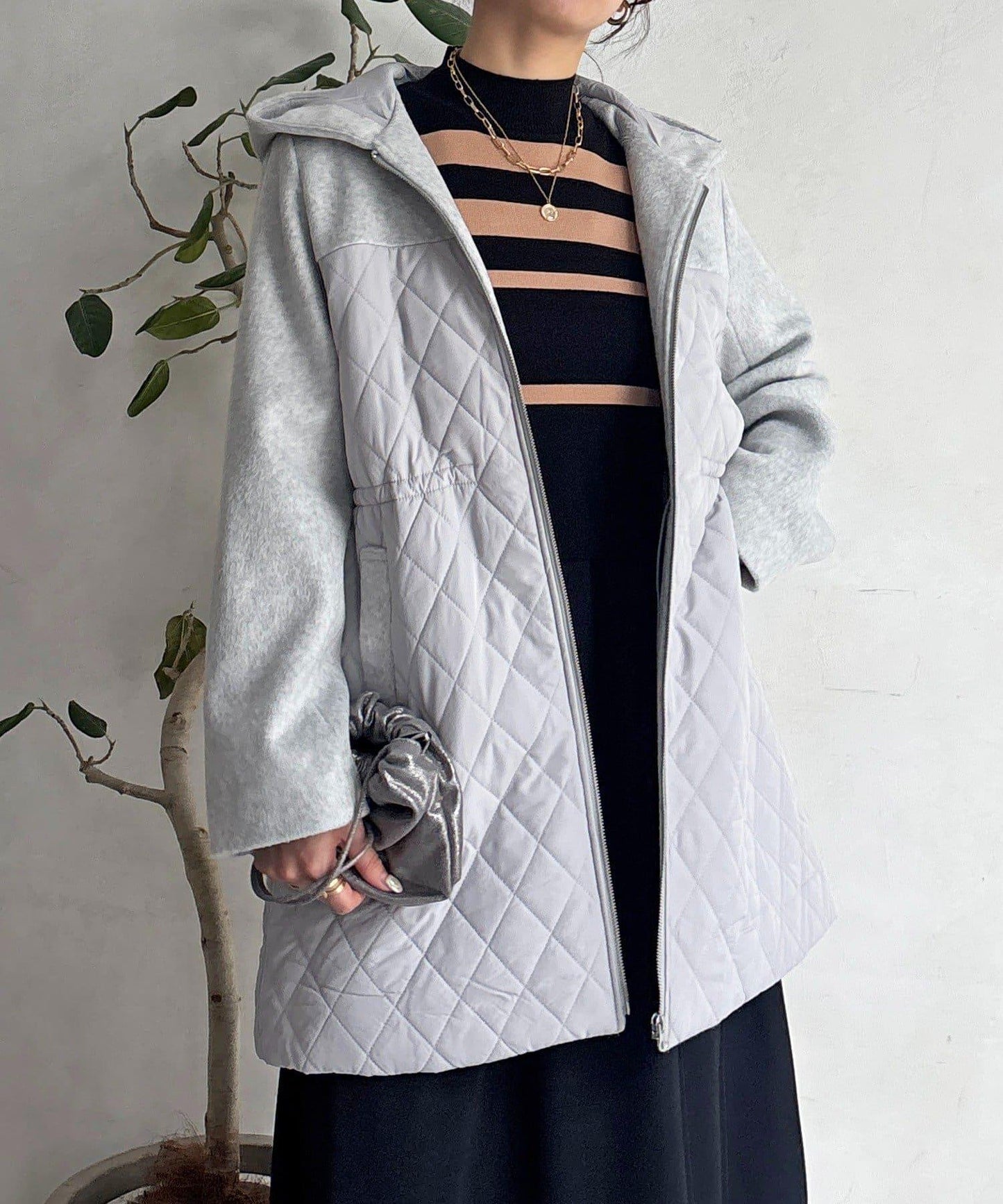 異材質拼接絎縫大衣