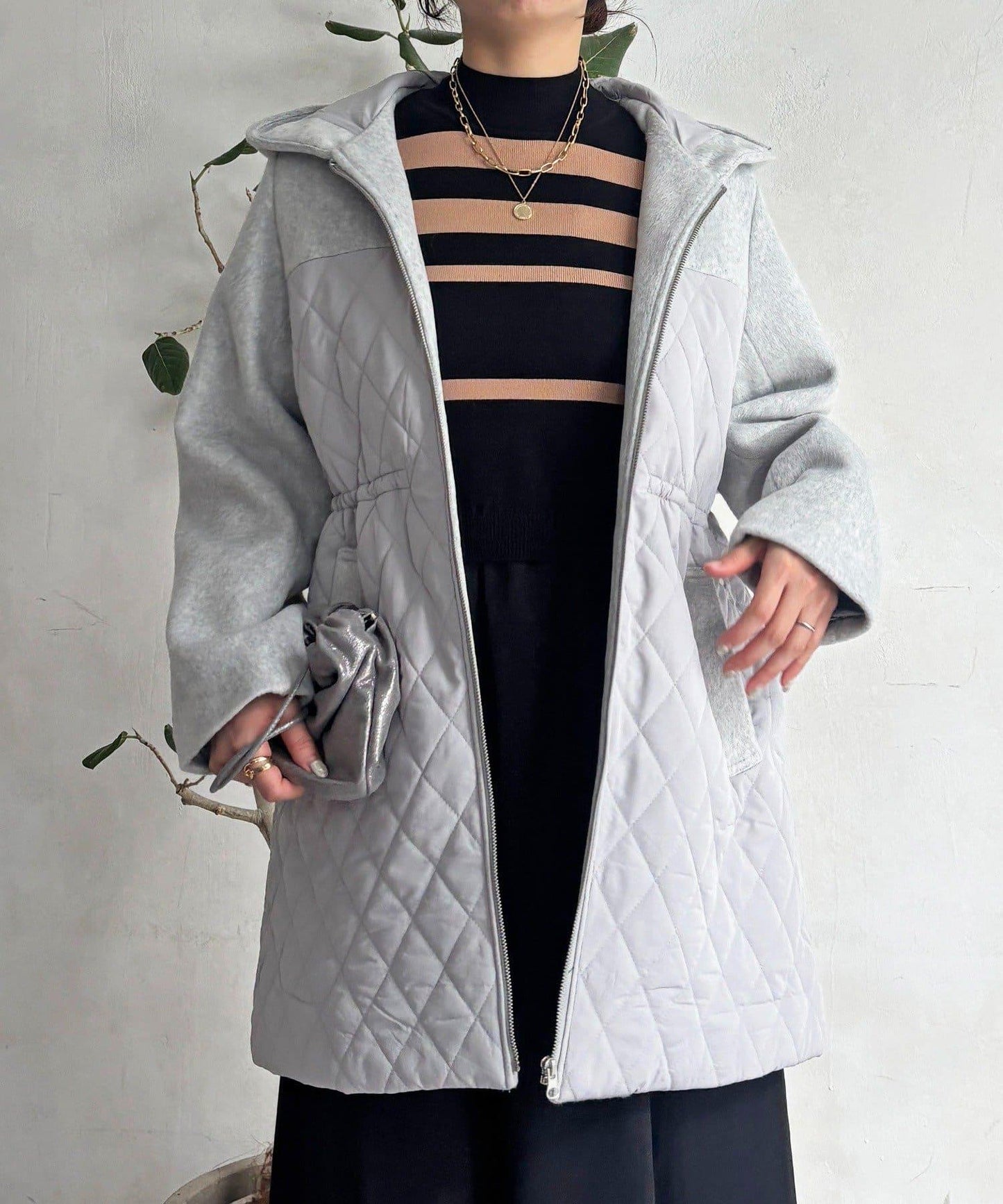 異材質拼接絎縫大衣