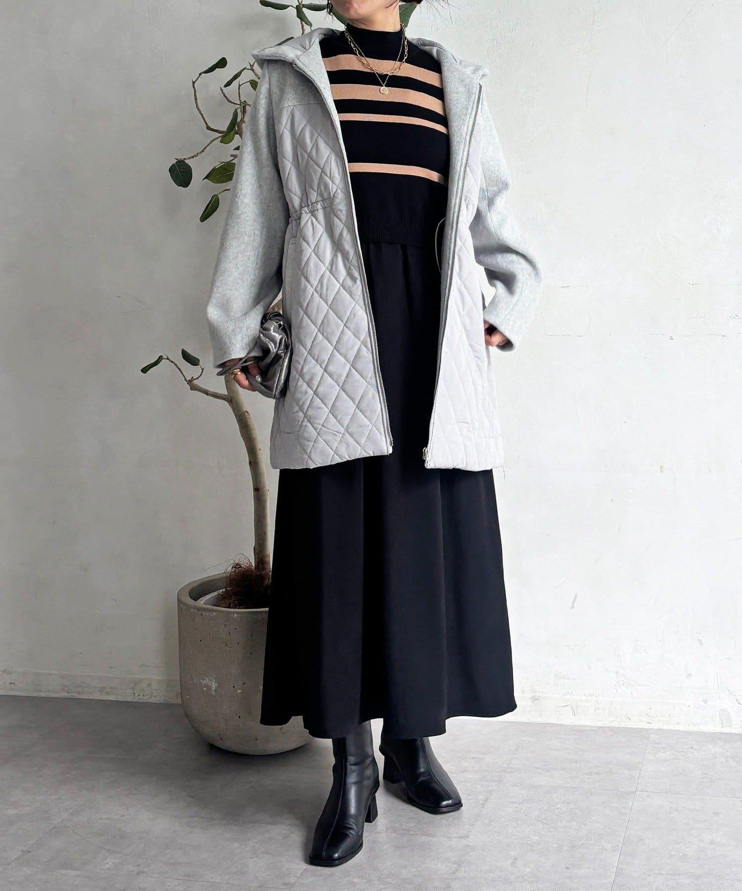 異材質拼接絎縫大衣