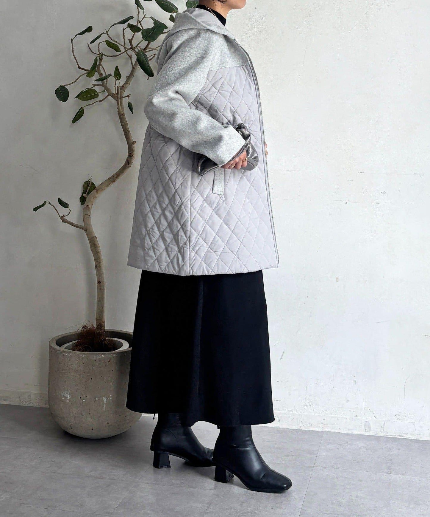 異材質拼接絎縫大衣