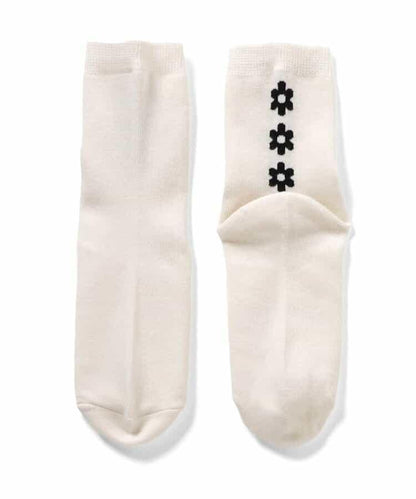 櫻桃心形花朵圖案中筒襪