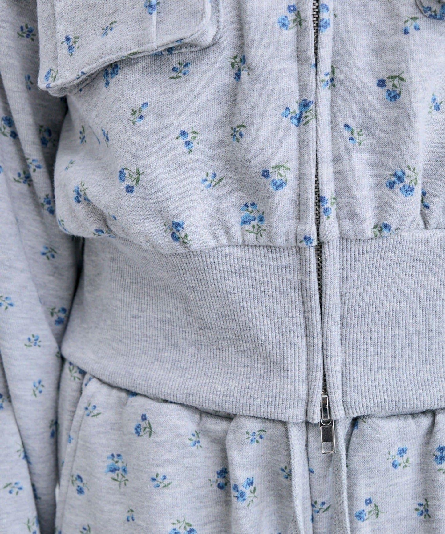 【OLIVE des OLIVE】拉鍊連帽衛衣