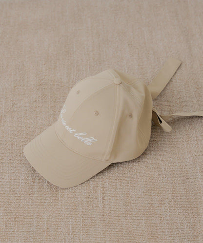 背部繡花棒球帽