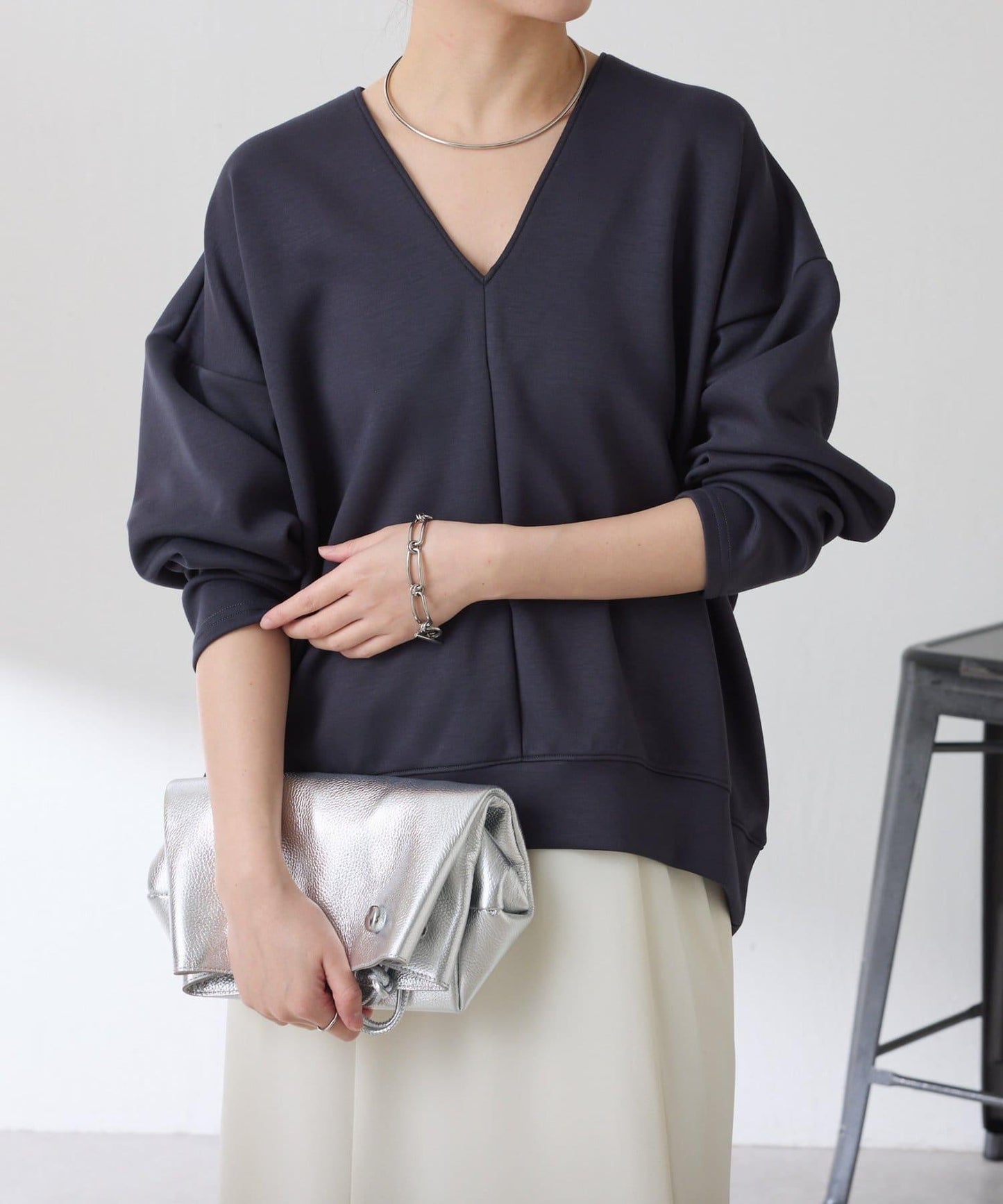 【小臉效果/彈力】V領開口套頭衫/套裝