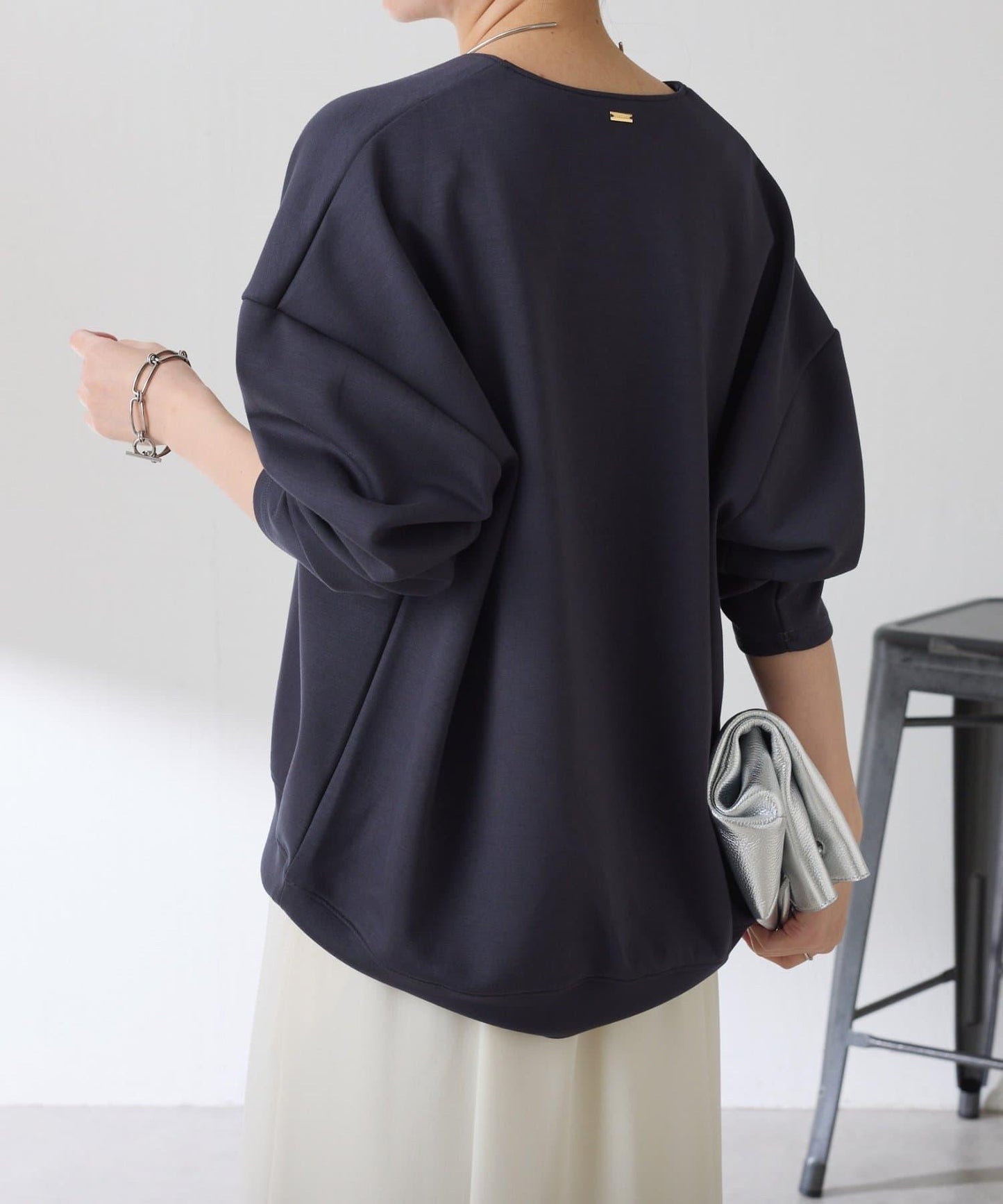 【小臉效果/彈力】V領開口套頭衫/套裝