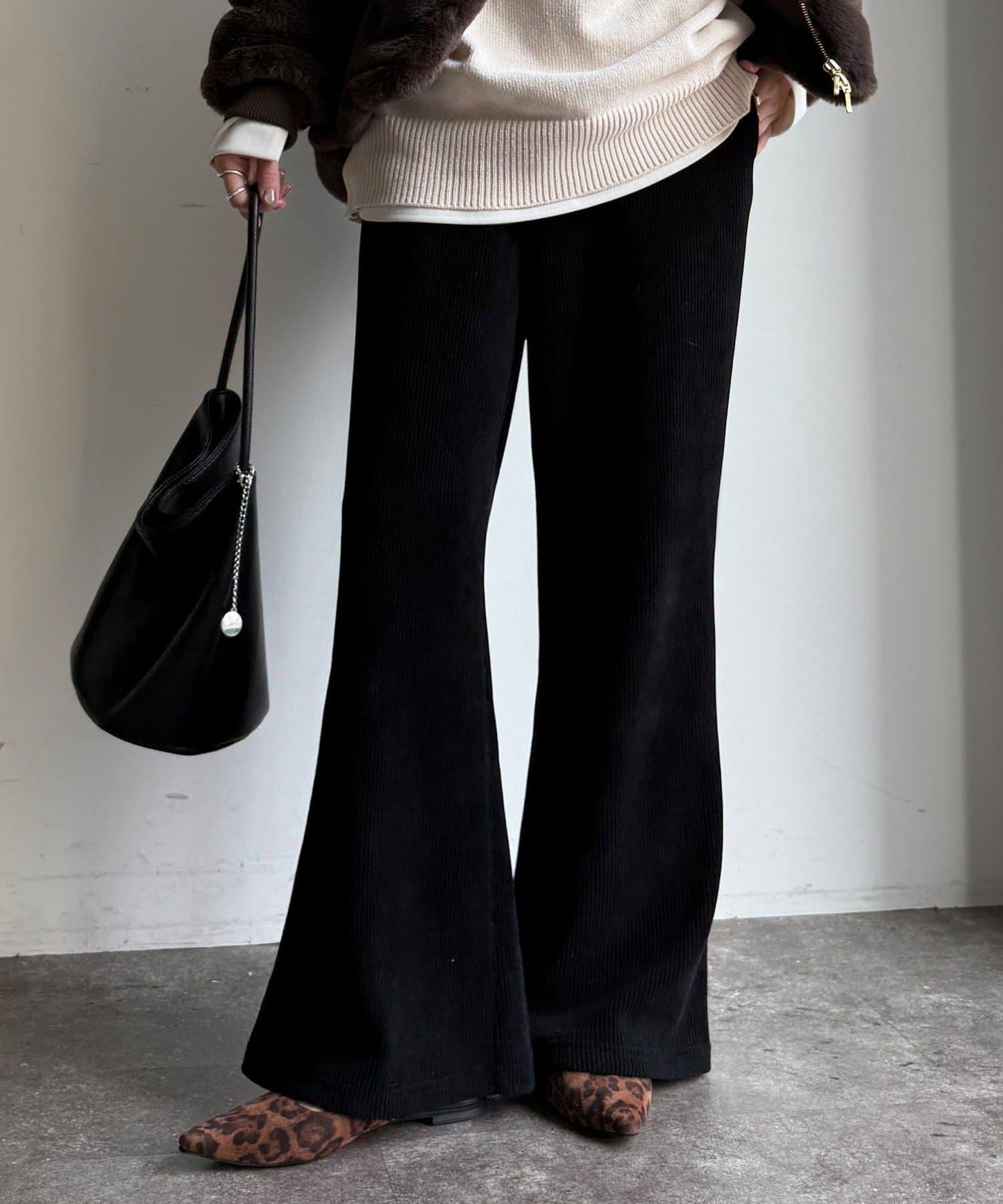 針織燈芯絨微喇休閒褲