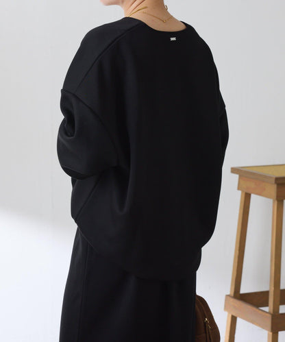 【小臉效果/彈力】V領開口套頭衫/套裝