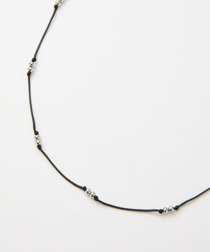 金屬光澤珍珠繩項鍊