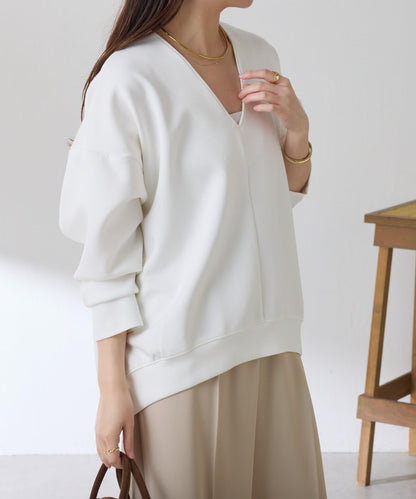 【小臉效果/彈力】V領開口套頭衫/套裝